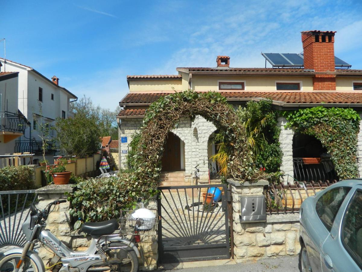 Apartments Vila Vanda Poreč Extérieur photo
