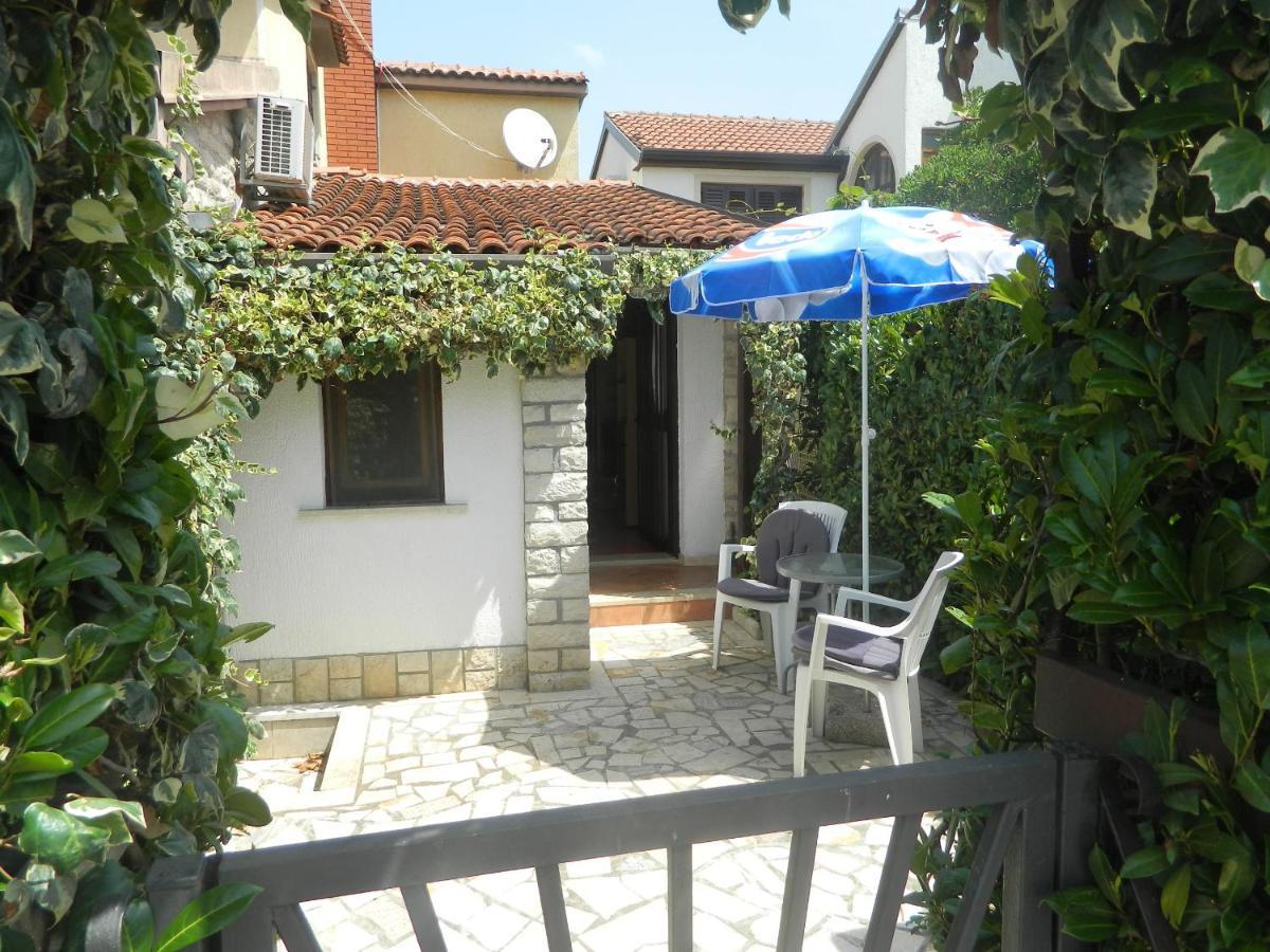 Apartments Vila Vanda Poreč Extérieur photo